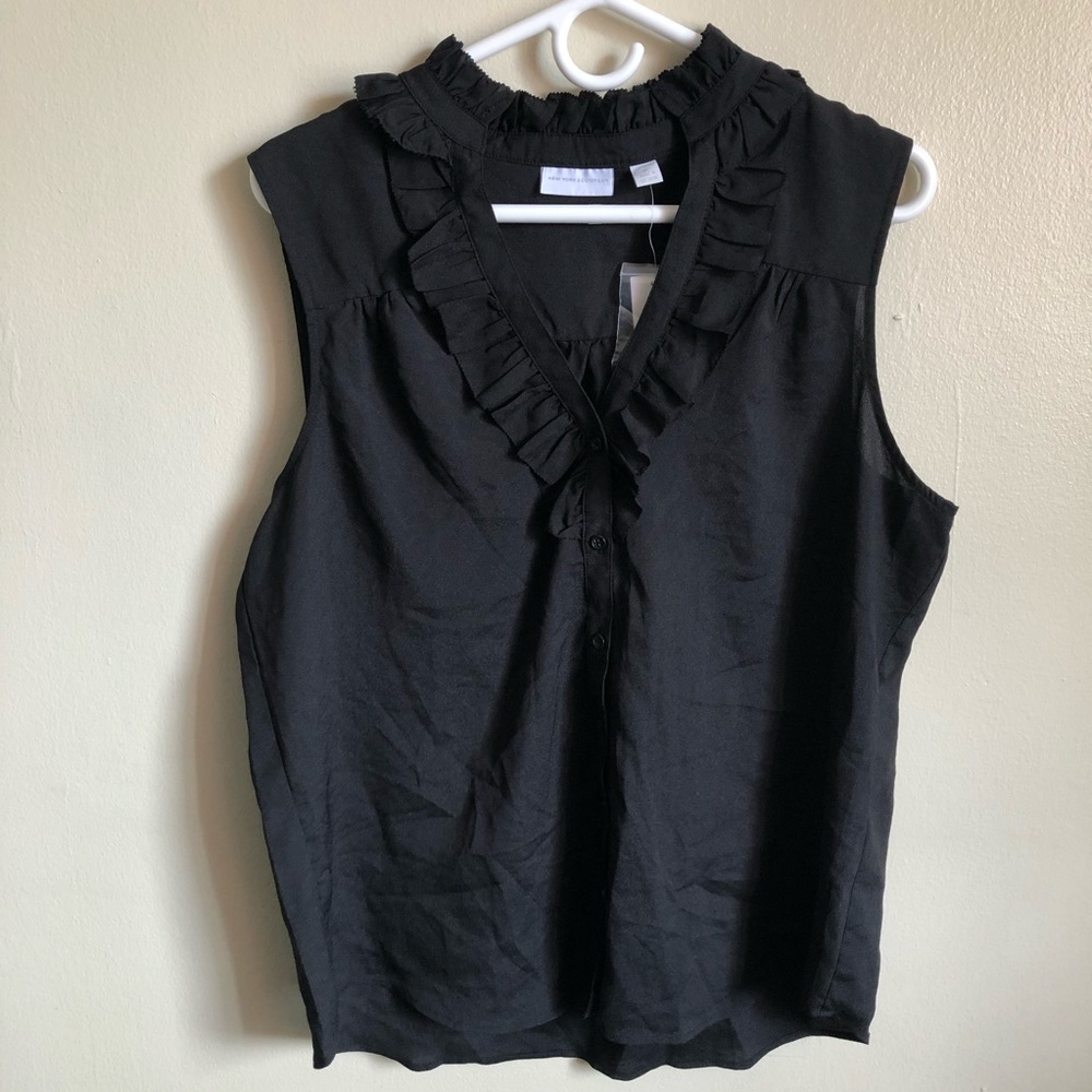 New York & Company Black Sleeveless Blouse
